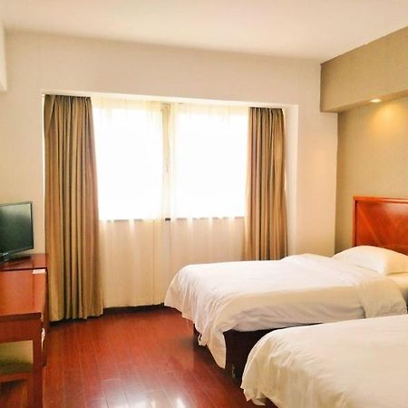 Greentree Inn Jiangsu Nanjing Gulou Business Hotel מראה חיצוני תמונה