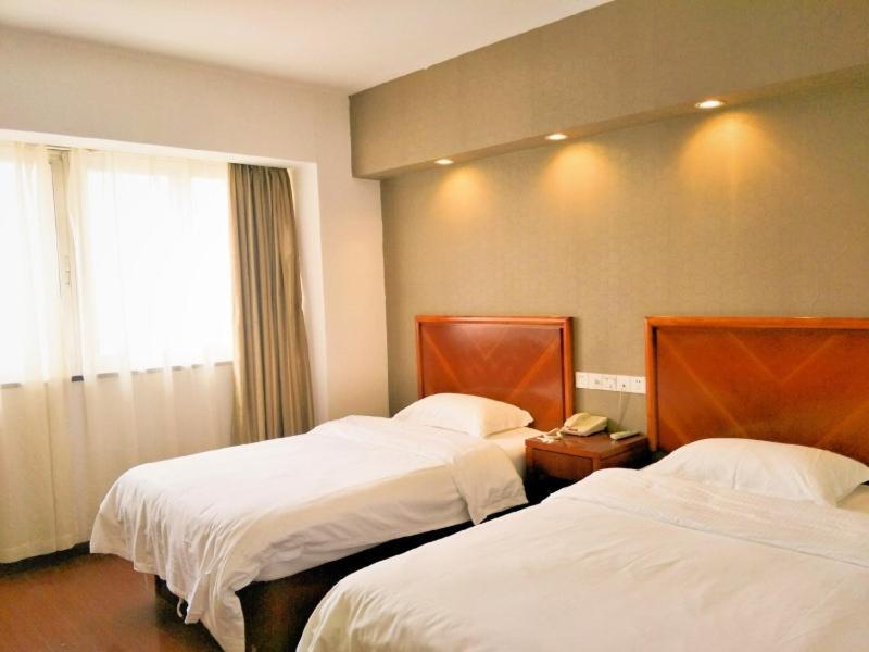 Greentree Inn Jiangsu Nanjing Gulou Business Hotel מראה חיצוני תמונה